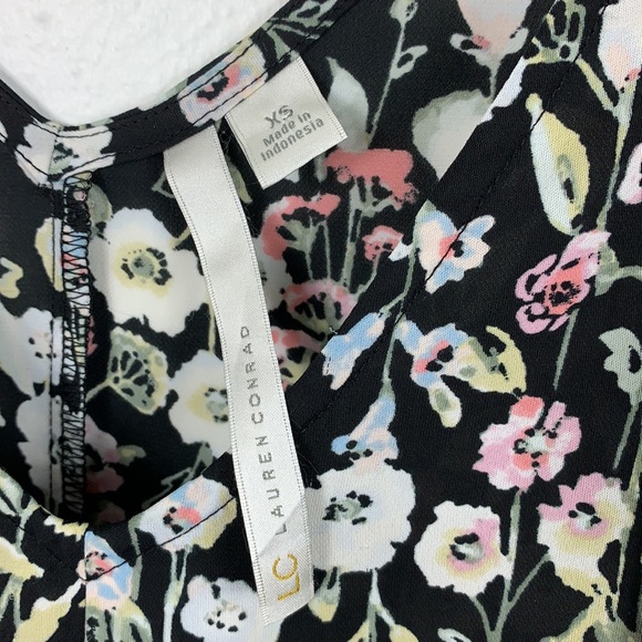 Lauren Conrad Top Floral XS - Picture 5 of 16